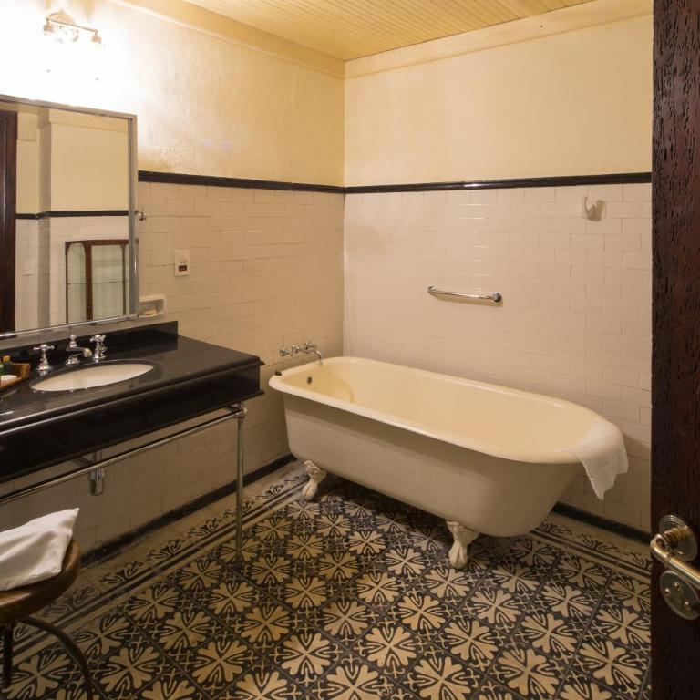 Factoria Hotel - Triple Suite - 7