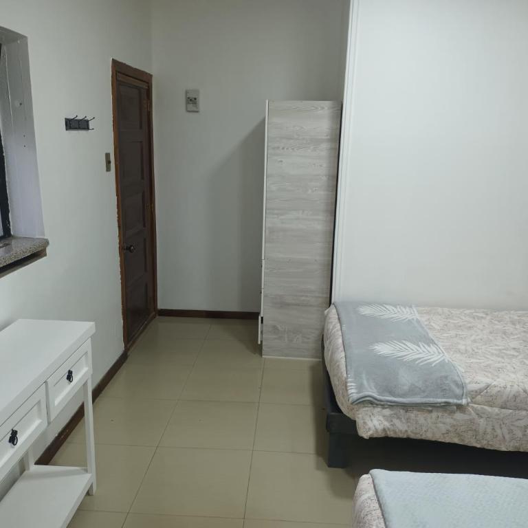 Hostal O'Higgins - Comfort Triple Room - 4