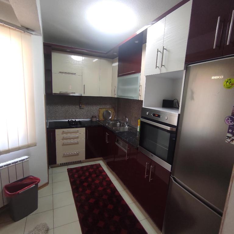Sanac - Apartman sa 2 Spavaće Sobe i Balkonom - 7
