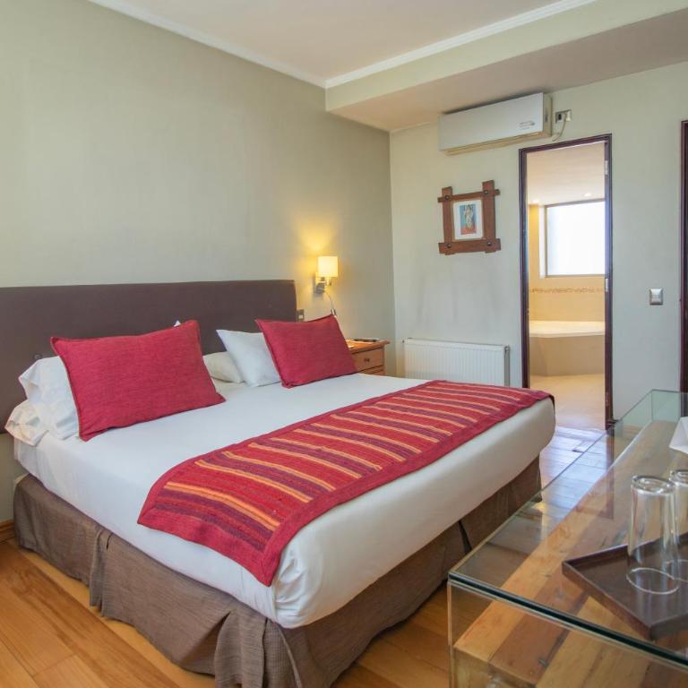 Hotel Frontera - Suite with Hot Tub - 5