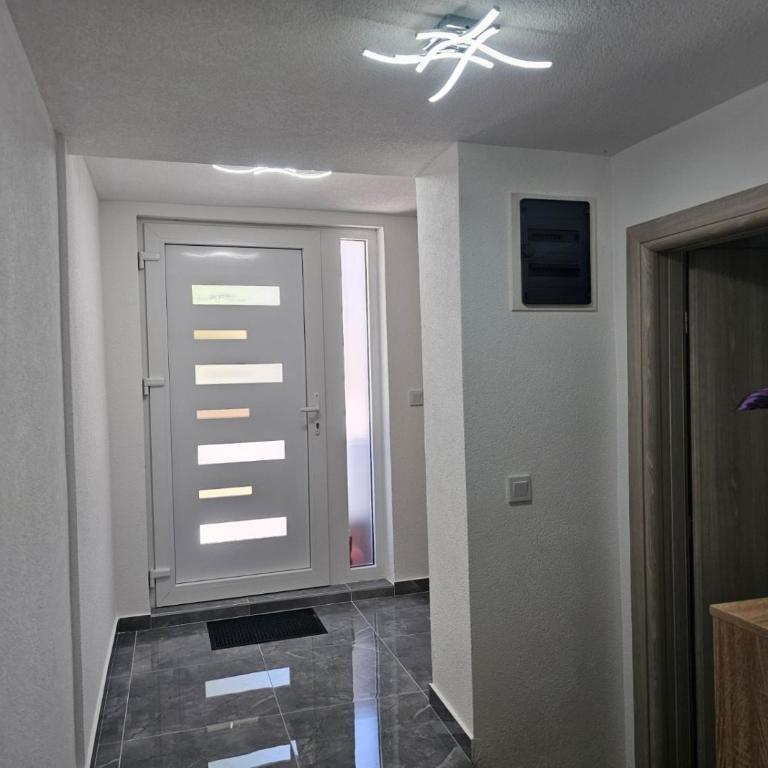 ROYAL AMBIENCE Sarajevo - Two-Bedroom Apartment - 10