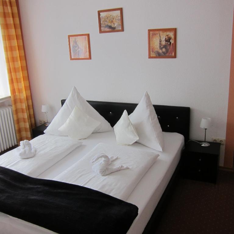Hotel Sonnleitn - Basic Dreibettzimmer - 3