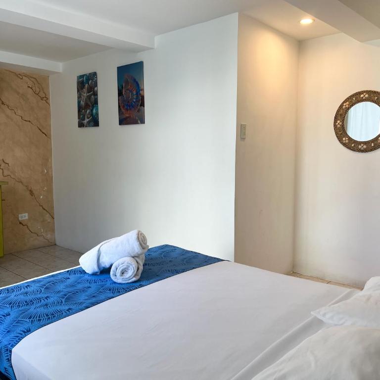 Hotel Salibreeze - Habitación Doble con vistas a la piscina - 8