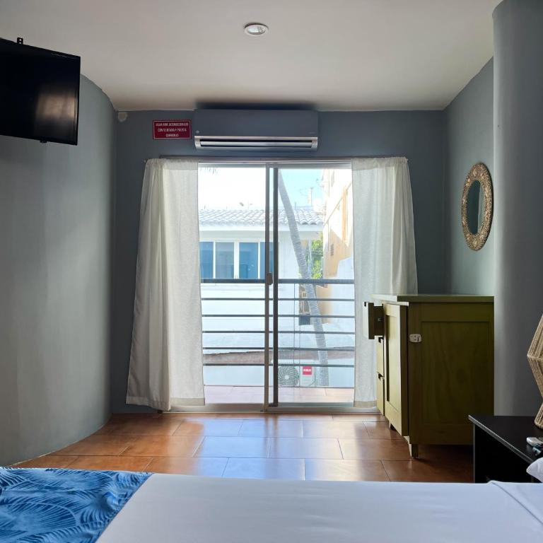 Hotel Salibreeze - Habitación Doble con vistas a la piscina - 7