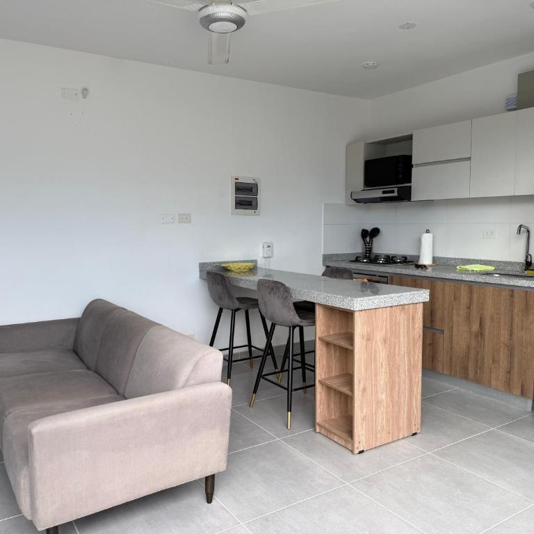 Casa Nueva con Jacuzzi, Ricaurte - Villa de 3 dormitorios - 7