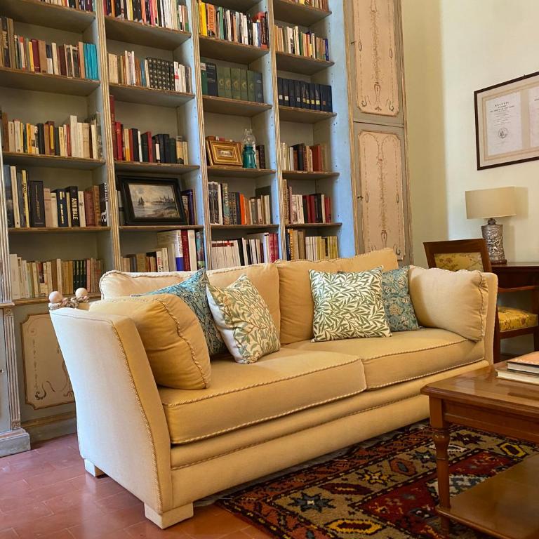 Palazzo Farini Bed & Breakfast - Camera Deluxe (2 Adulti + 1 Bambino) - 8