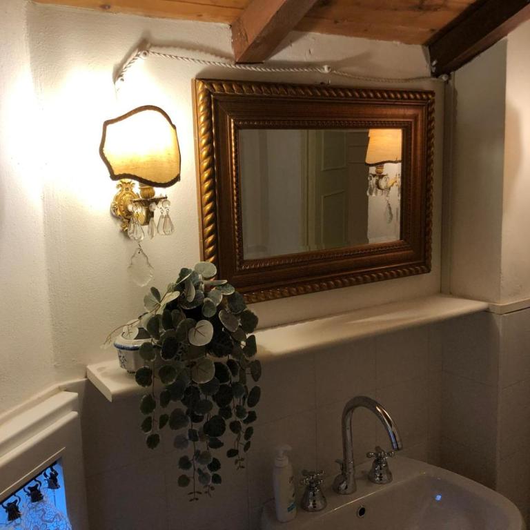 Palazzo Farini Bed & Breakfast - Camera Deluxe (2 Adulti + 1 Bambino) - 22
