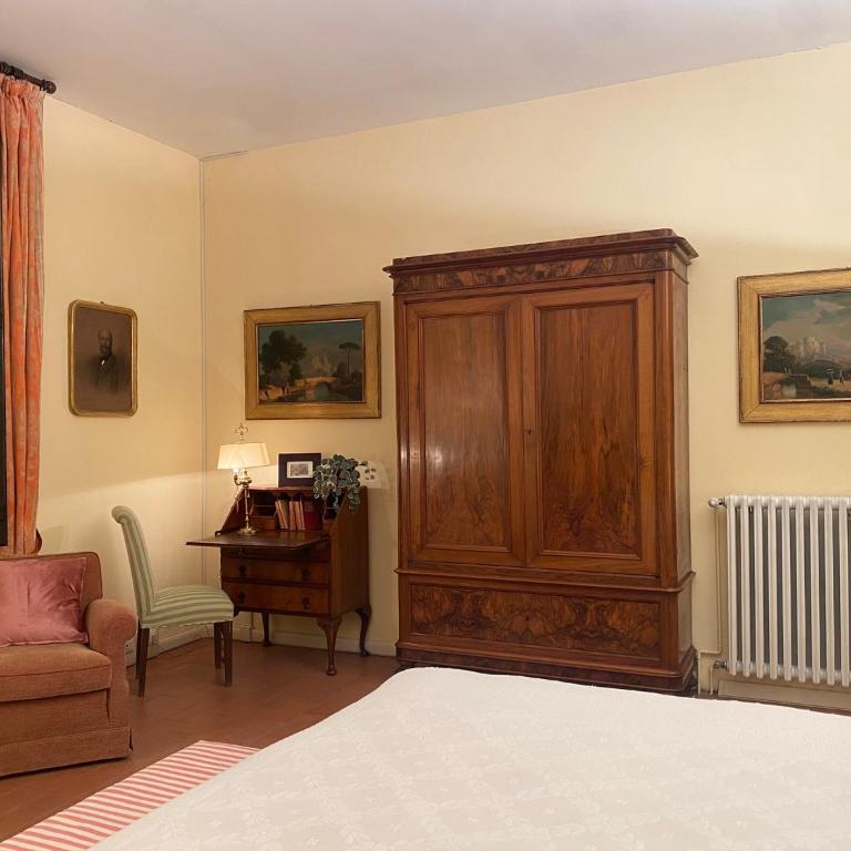 Palazzo Farini Bed & Breakfast - Camera Deluxe (2 Adulti + 1 Bambino) - 25