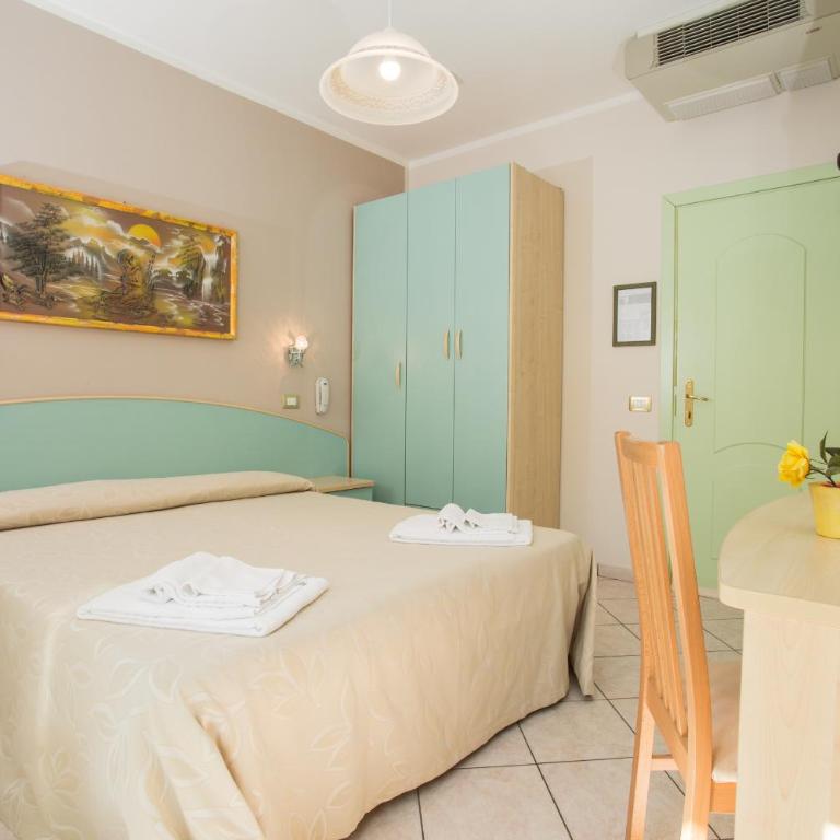 Albergo Ristorante Pozzi - Camera Matrimoniale/Doppia con Letti Singoli - 5