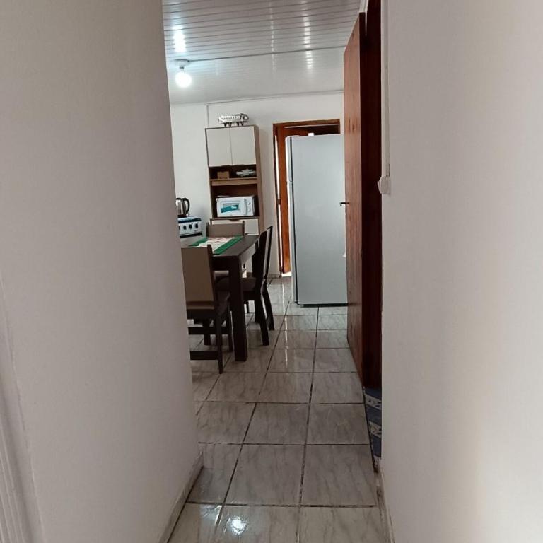 Casa proxima a zona comercial - Two-Bedroom House - 15