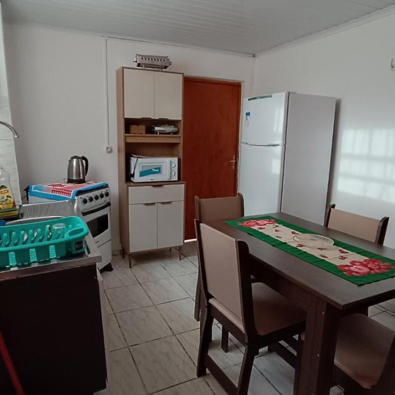 Casa proxima a zona comercial - Two-Bedroom House - 13