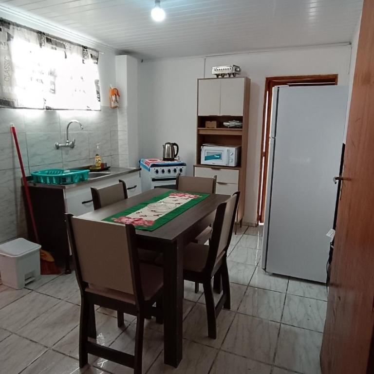 Casa proxima a zona comercial - Two-Bedroom House - 14