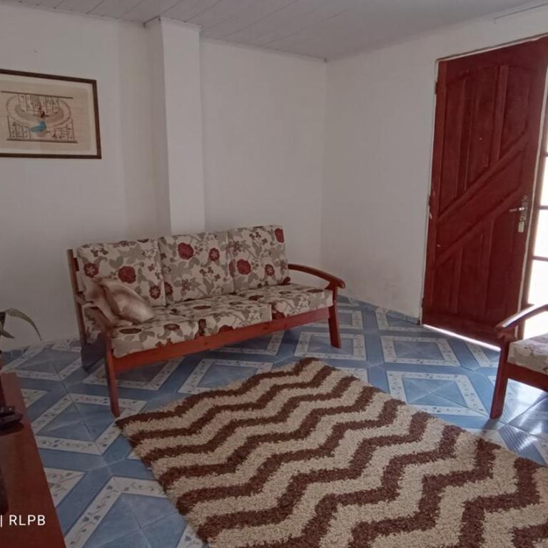 Casa proxima a zona comercial - Two-Bedroom House - 11