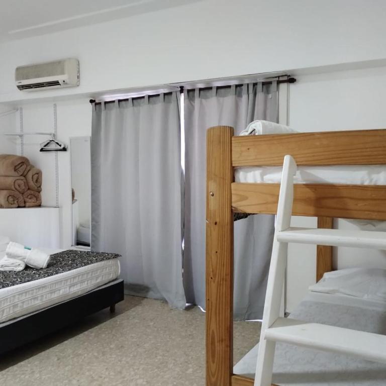 HOSTAL con terraza y parrilla en Palermo - Habitación cuádruple - 1