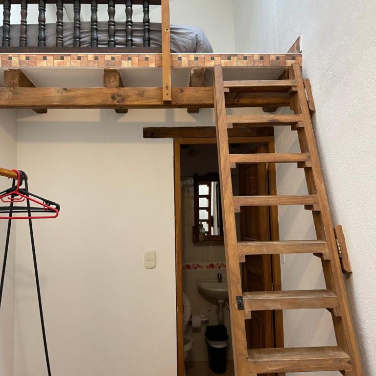 Popichi Hostel - Family Double Room - 4