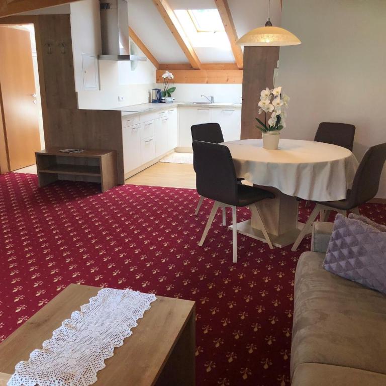 Apartment in Goldrain with Pool & Mountain Views - Apartamento de 1 dormitorio - 9