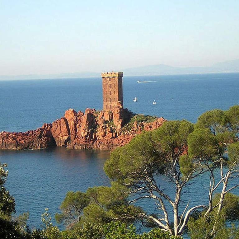 Villa on Côte d'Azur with Beachfront Views - Apartment mit 2 Schlafzimmern - 30