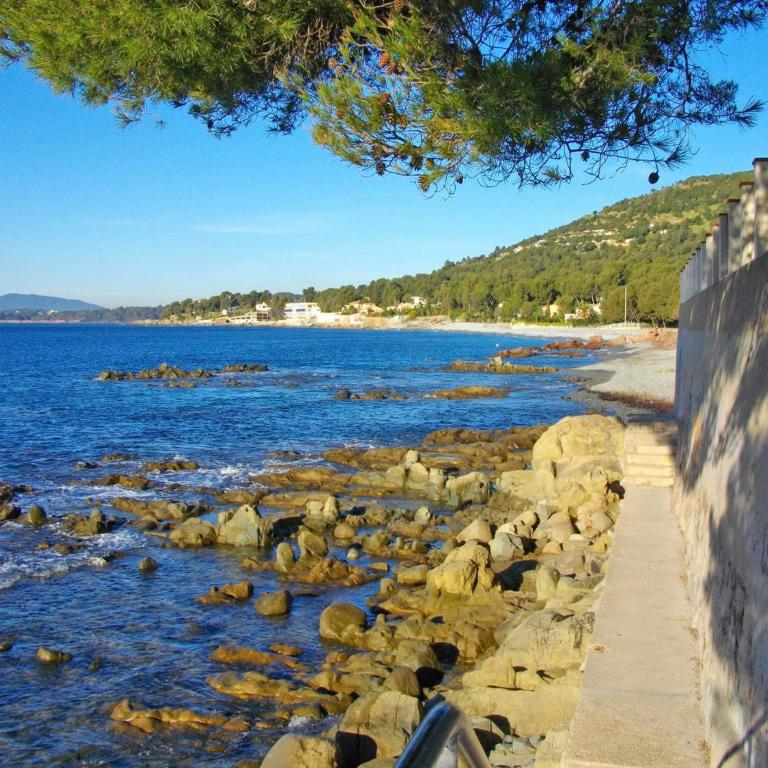 Villa on Côte d'Azur with Beachfront Views - Apartment mit 2 Schlafzimmern - 31