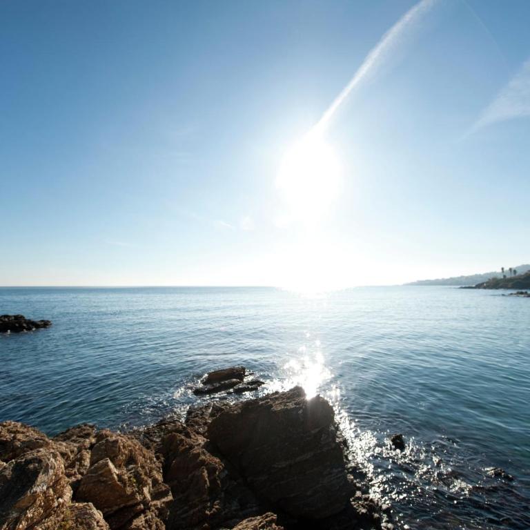 Villa on Côte d'Azur with Beachfront Views - Apartment mit 2 Schlafzimmern - 27
