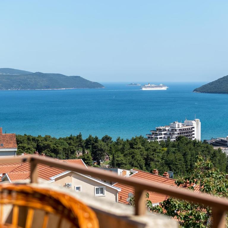 Durakovic Apartments - Apartment with Sea View - 1