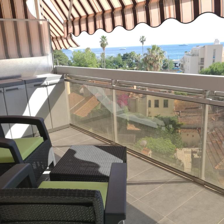 Sea Side Oceanides - Apartamento Estudio con vistas al mar - 1