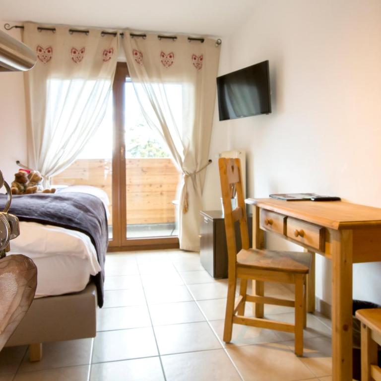 Hôtel de charme la Poste - Standard Doppelzimmer South mit Balkon - 10