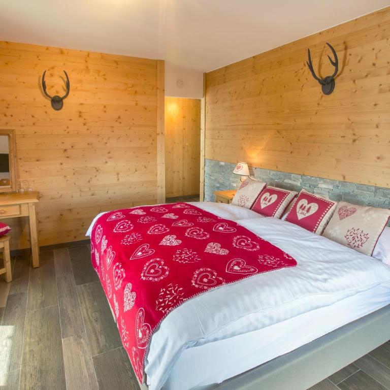 Hôtel de charme la Poste - Superior Doppelzimmer Südlage mit Balkon - 7