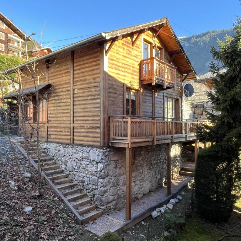Gentianes Chalet - Snow and Trek - Morzine - Three-Bedroom Apartment with Mountain View - 23