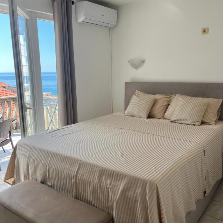 Apartments Kuljaca - Apartman sa 1 Spavaćom Sobom, Terasom i Pogledom na More - 14