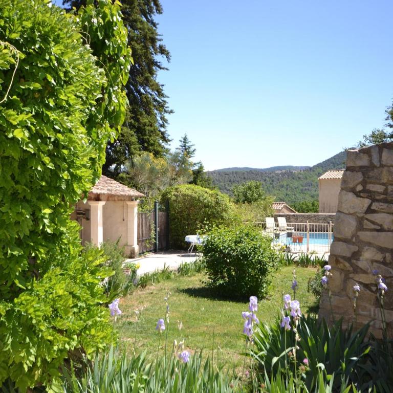 Villa in Provence near Vaison-la-Romaine - Maison de Vacances 3 Chambres - 26