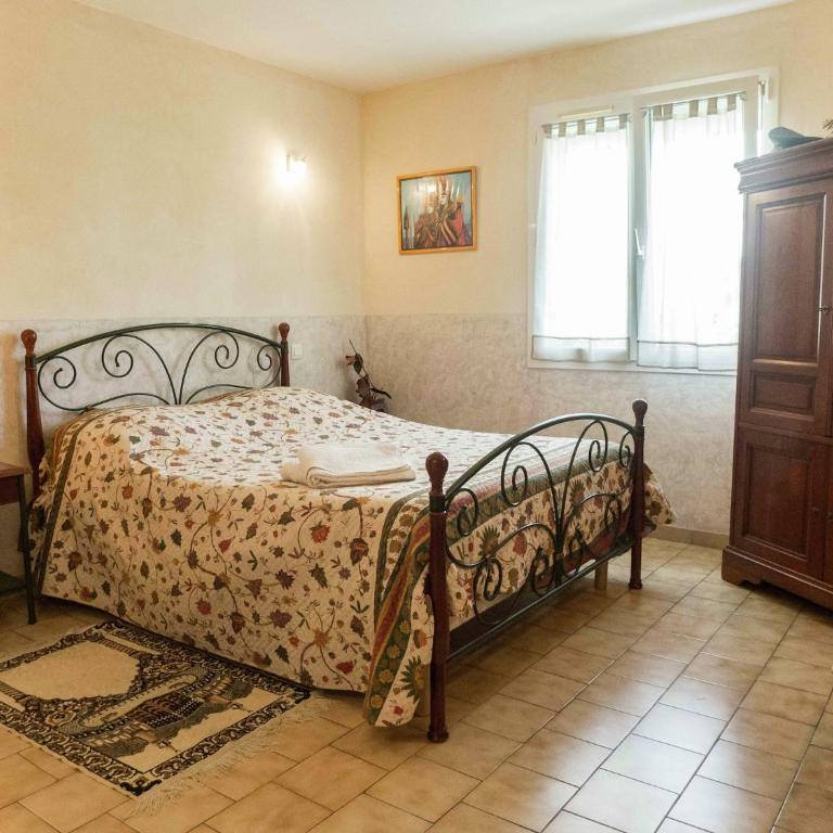 Chic Narbonne Pool Retreat - Maison de Vacances 2 Chambres - 17