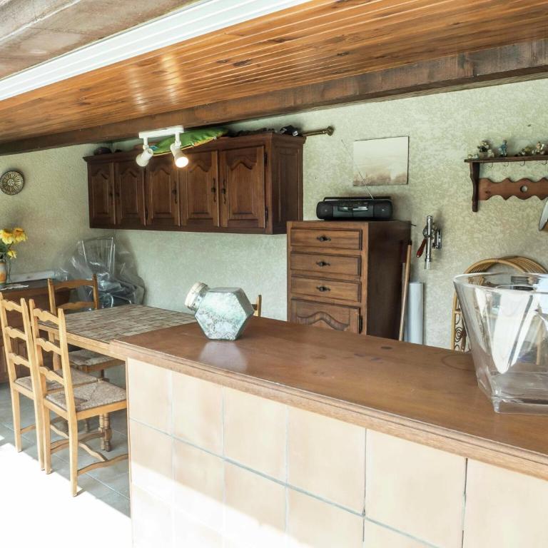 Chic Narbonne Pool Retreat - Maison de Vacances 2 Chambres - 8