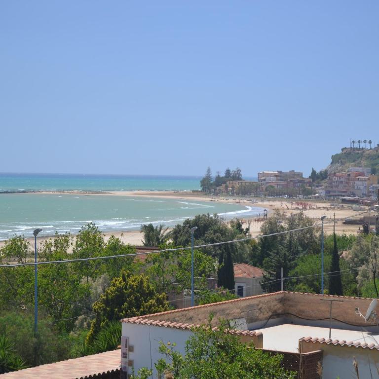 Simplistic Holiday Home in Sciacca near Horse Riding - Two-Bedroom Holiday Home - 6