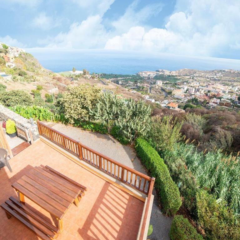 Apartment with views of the coastline of Tenerife - Casa de vacaciones de 1 dormitorio - 2