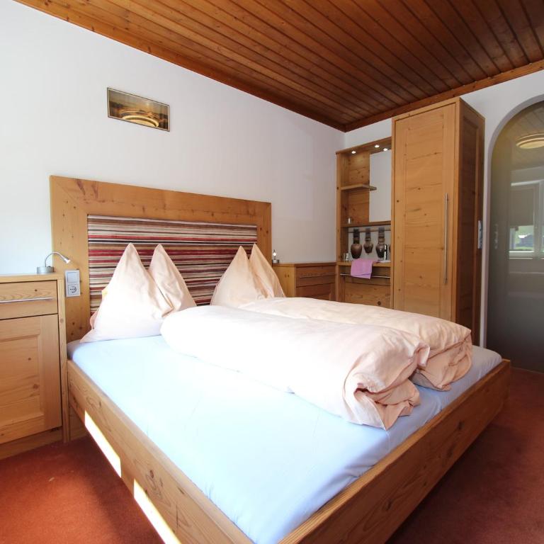 Modern Holiday Home in Maria Alm near Ski Area - Ferienhaus mit 7 Schlafzimmern - 12