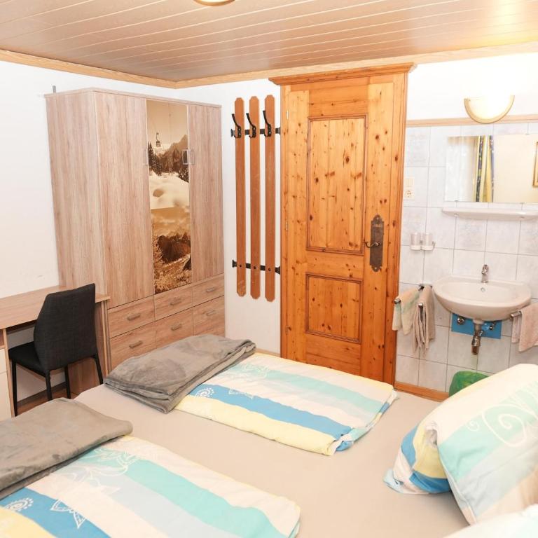 Group Holiday Home in Hippach with dreamy views - Apartment mit 5 Schlafzimmern - 27