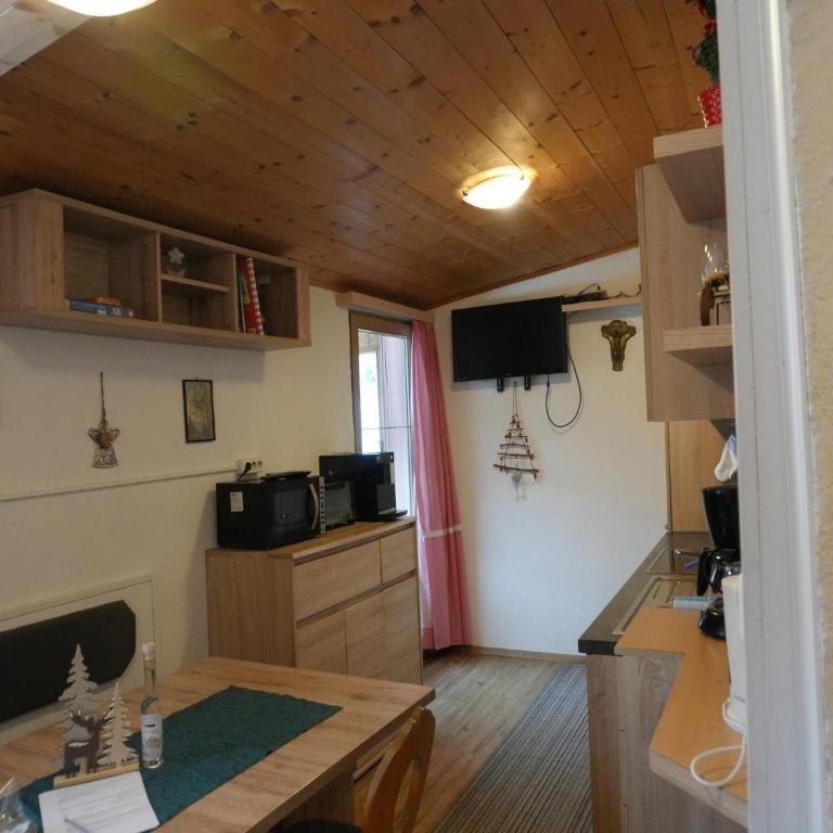 Group Holiday Home in Hippach with dreamy views - Ferienhaus mit 3 Schlafzimmern - 8