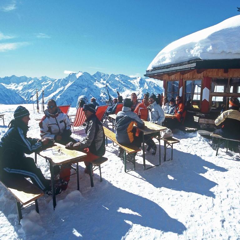 Spacious Apartment in Uderns near Ski Area - Appartamento con 4 Camere da Letto - 6