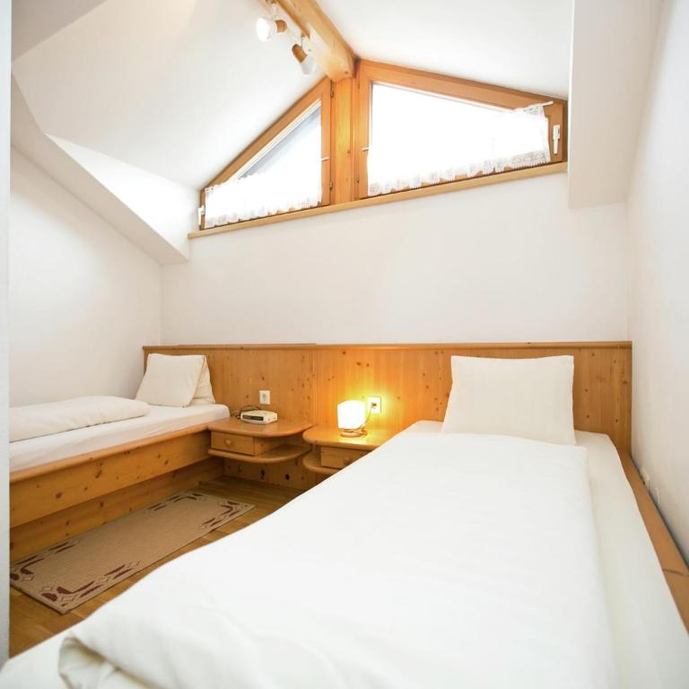 Apartment for families & groups in Altenmarkt - Ferienhaus mit 4 Zimmern - 15