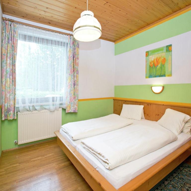 Apartment for families & groups in Altenmarkt - Ferienhaus mit 4 Zimmern - 3
