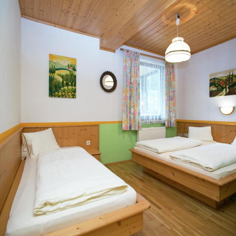Apartment for families & groups in Altenmarkt - Ferienhaus mit 4 Zimmern - 18