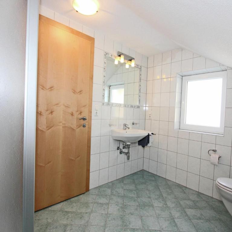 Modern Apartment in Fiss at Ski Bus Stop - Apartment mit 1 Schlafzimmer - 3