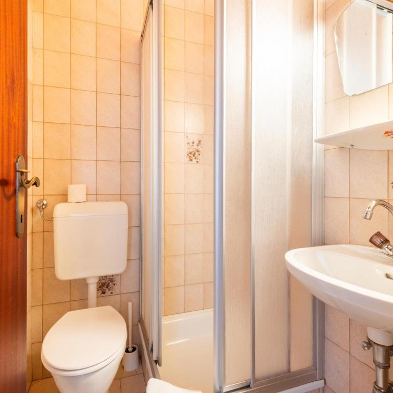 detached modern holiday home with sauna in the Salzburgerland - Ferienhaus mit 6 Schlafzimmern - 10