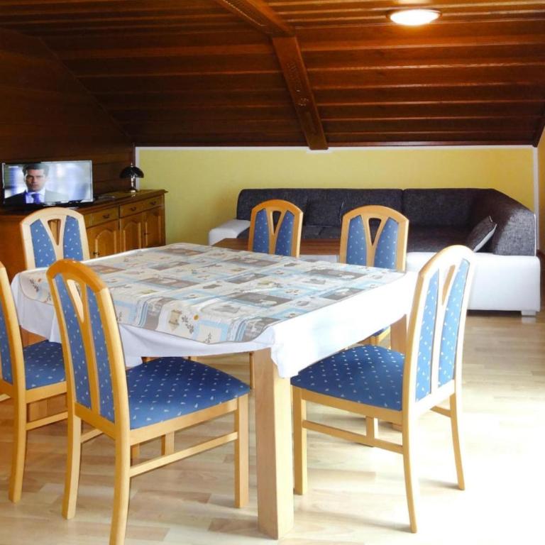 Apartment in St Kanzian am Klopeler See for hikers - Apartment mit 2 Schlafzimmern - 5