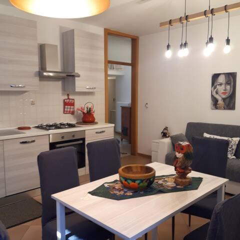 Casa Tecla, bright apartment in a single house - Two-Bedroom Standard Apartment - 12