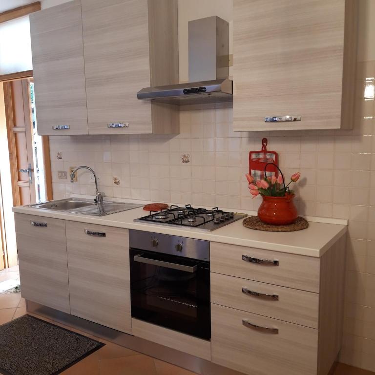 Casa Tecla, bright apartment in a single house - Two-Bedroom Standard Apartment - 16