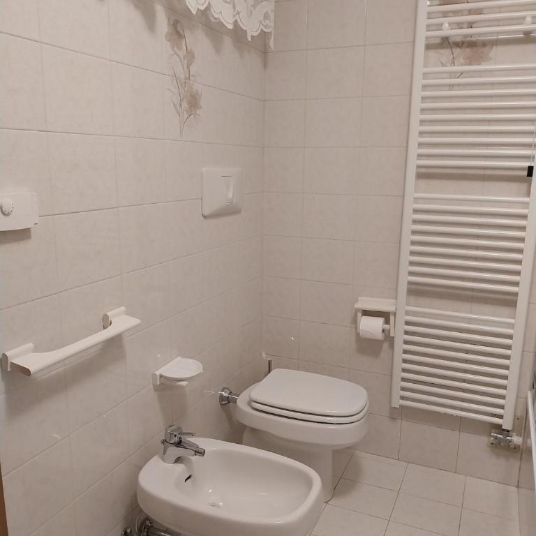 Casa Tecla, bright apartment in a single house - Two-Bedroom Standard Apartment - 33