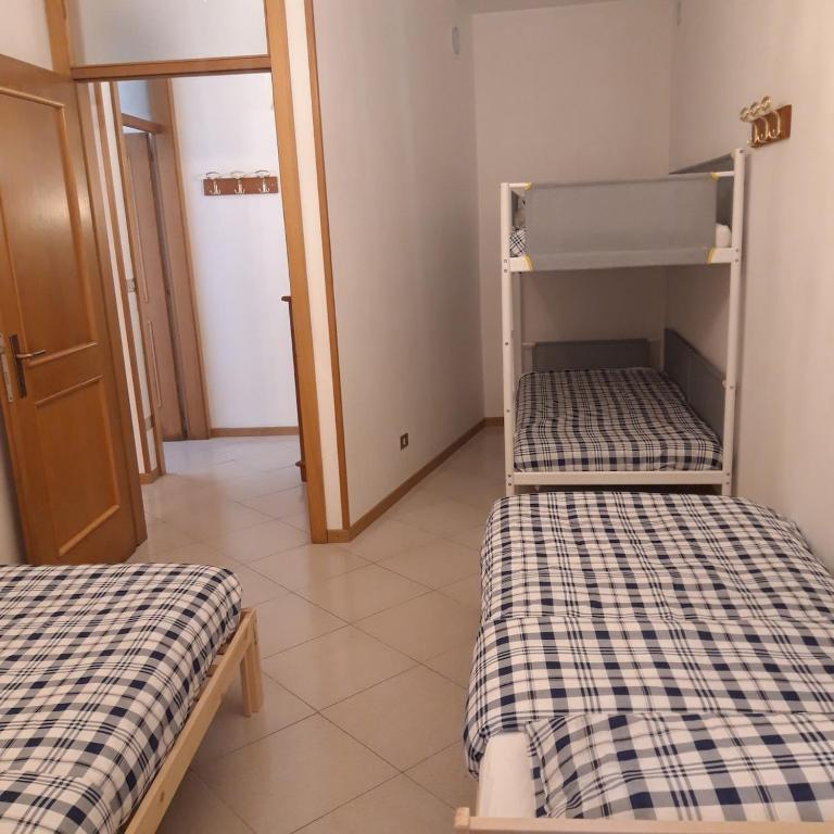 Casa Tecla, bright apartment in a single house - Two-Bedroom Standard Apartment - 29