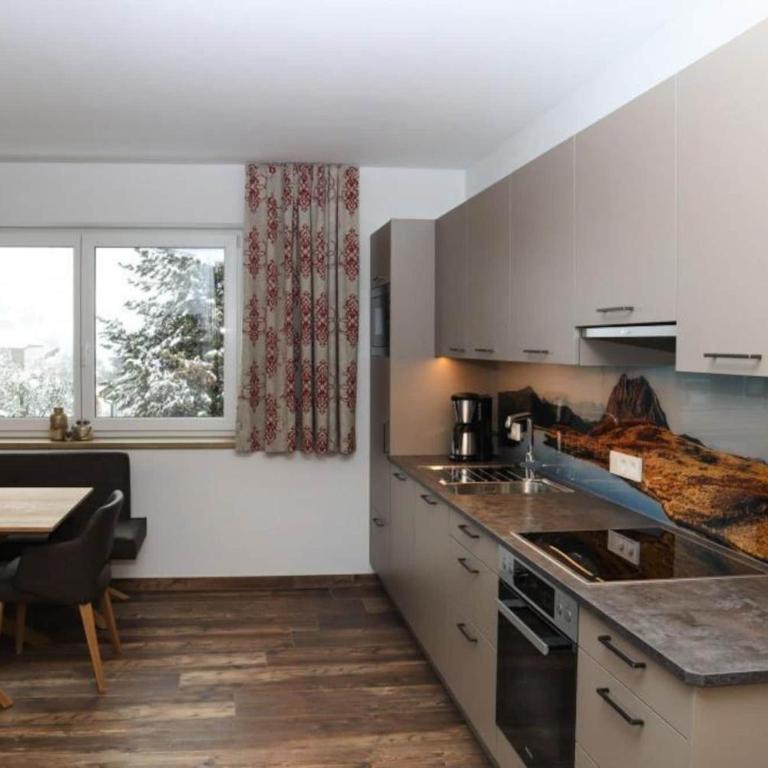 Apartment in Bramberg am Wildkogel with barbecue - Apartment mit 2 Schlafzimmern - 4