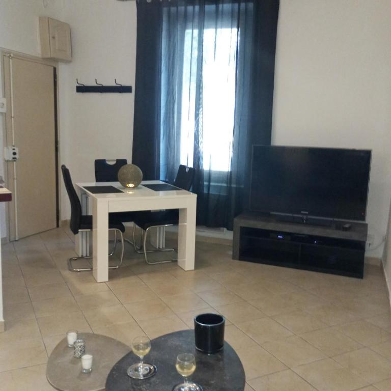 Evasion Aixoise logement T2 au Centre historique - Apartment mit 1 Schlafzimmer - 3